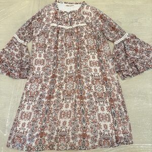 Gibson Latimer Floral Bohemian Dress with bell sleeves